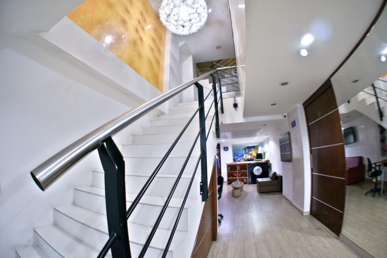 Apartahotel Business 26